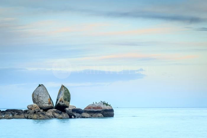 Split Apple Rock 1 Split Apple Rock